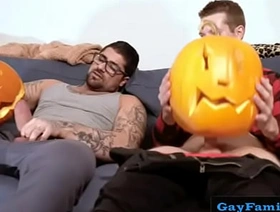 Servicing Daddy's big cock gay desi hot porn