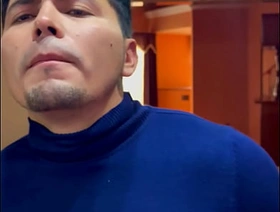 Cuando estoy solo y pienso que nadie me ve xD thailand well-pleased sauna porn