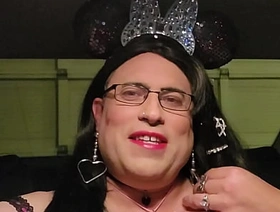 Talking About Bumping Your Minnie Ears On Things... hot gay pakistani porn