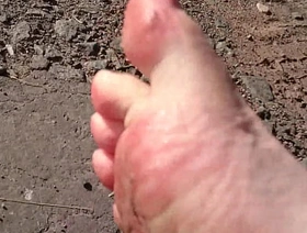 Weiße Socken in der Pfütze gay japan freeze porn