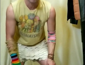 Erotic sexy dancer Max Shenanigans why is gay porn hot