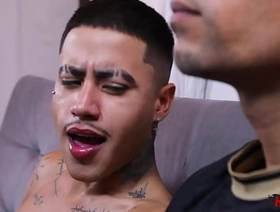 Provocando meu tio no jogo de futebol hot japan unconcerned porn